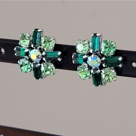 Earrings Silver Tone Green Crystal Clip On Earrings #0086 - Picture 4 of 10